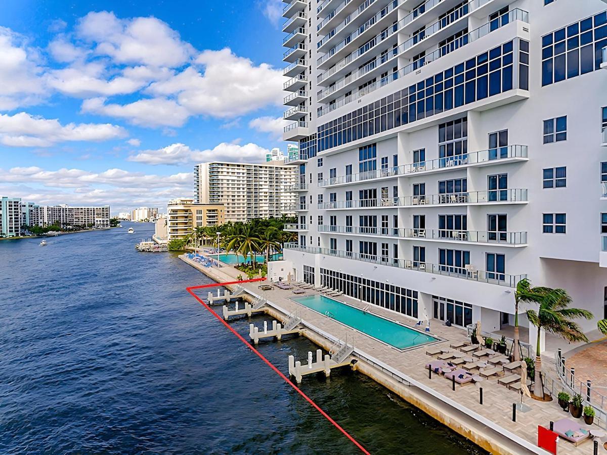 5 Amenities Luxury 3 Bedroom Front Intercostal View Hollywood Bagian luar foto